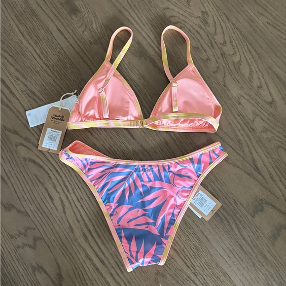 Billabong Mystic Beach Bikini Medium - Picture 4 of 6